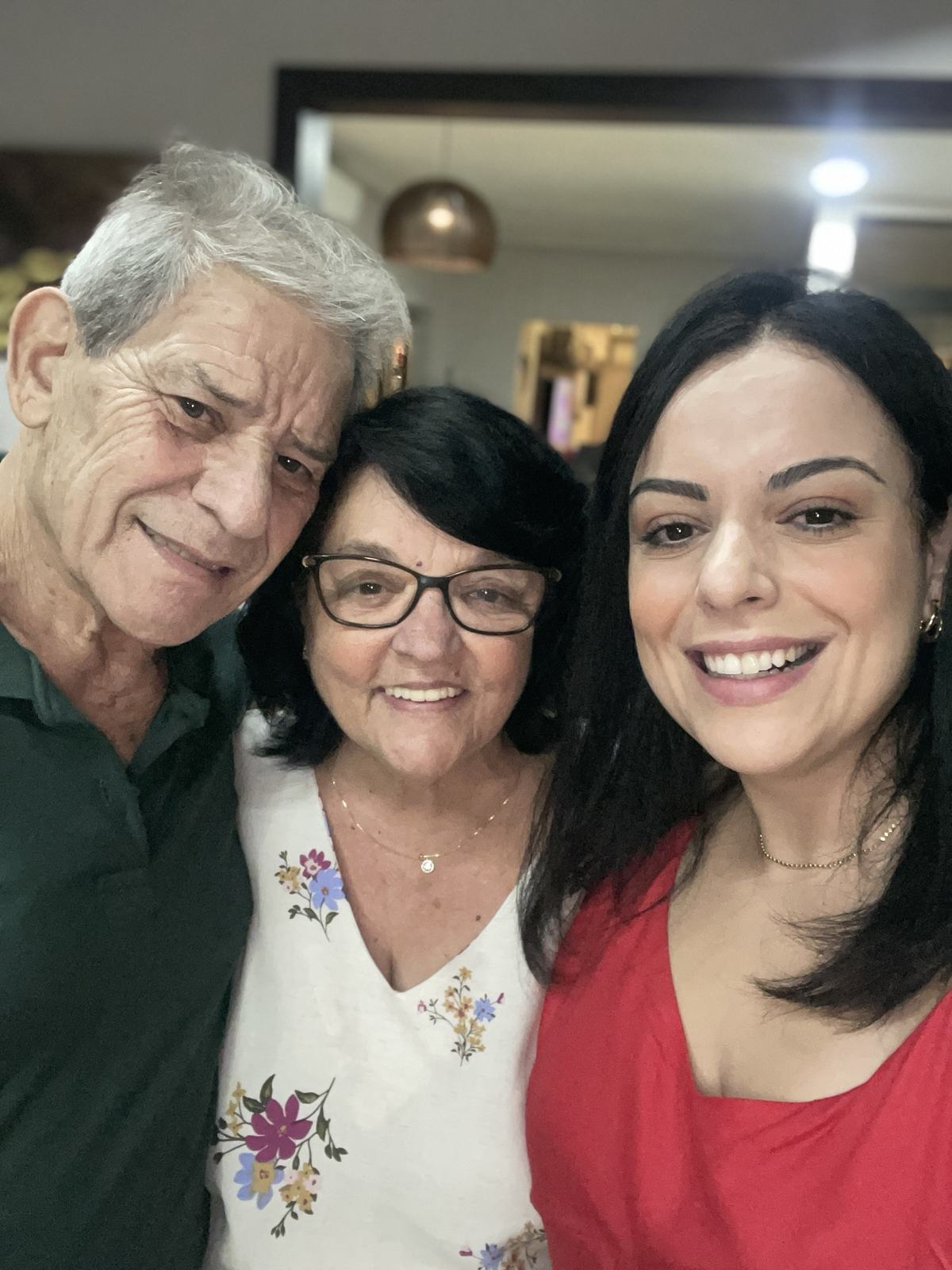Silvio: Com a esposa e a filha